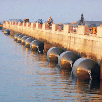 জাহাজ সুরক্ষার জন্য সংঘর্ষ এড়ানো ইভা উপাদান ভাসমান ফোম ভর্তি ফেন্ডার