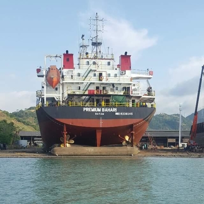 নৌযান অবতরণের জন্য উচ্চ চাপ সহ মেরিন রাবার এয়ারব্যাগ উত্তোলন এবং উত্তোলন