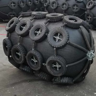 EU 50Kpa Yokohama Fender for Gas Carriers High Performance Marine Buffer