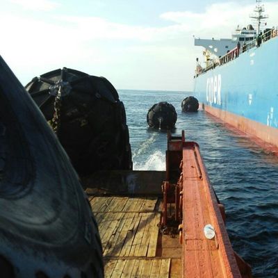 ইয়োকোহামা ইনফ্ল্যাটেবল বায়ুসংক্রান্ত ফেন্ডার ভাসমান 50 কেপিএ ডকিং ফেন্ডার