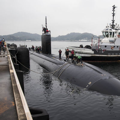 আন্ডারওয়াটার ফ্লোটিং ফেন্ডার সাবমেরিন হাইড্রো নিউমেটিক রাবার ফেন্ডার